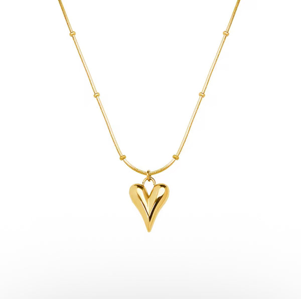 18K Gold Heart Pendant Necklace for Women